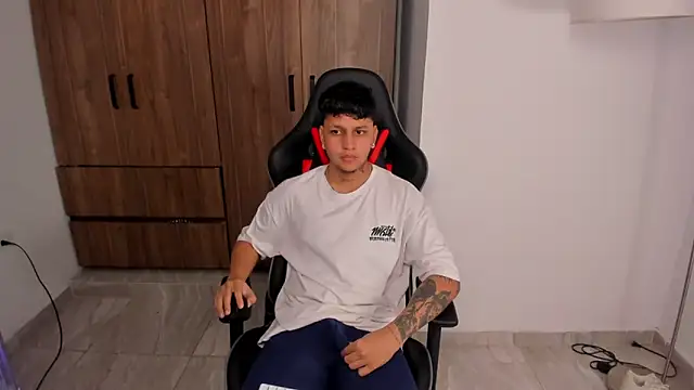 Snapshot of Jake_simons chatting on 30, 9, 2025 Jake simons online show from 30, 9, 2025