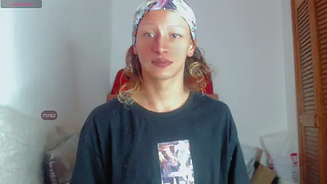 Snapshot of Summer_XO chatting on 24, 12, 2024 Summer XO online show from 24, 12, 2024