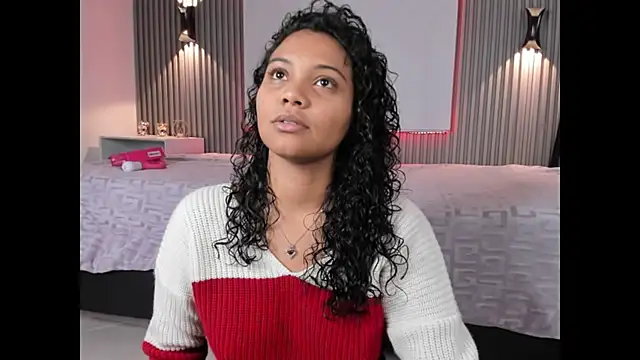 Snapshot of Zafiiraa chatting on 5, 6, 2026 Zafiiraa online show from 5, 6, 2026