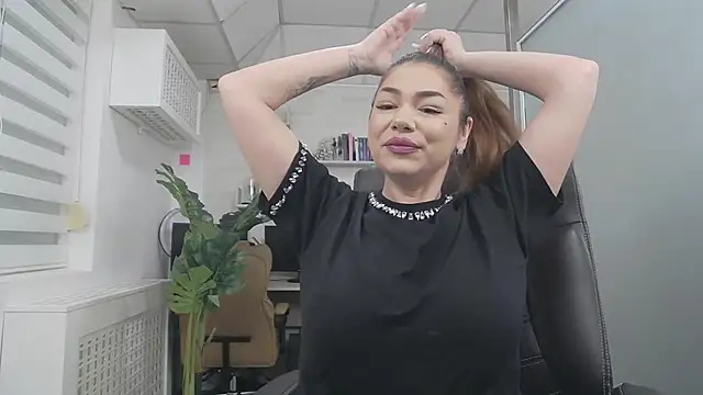 Ella sweety online show from 23, 2, 2026