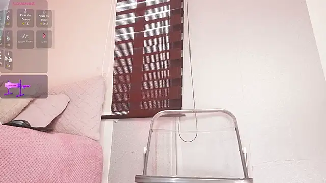 Snapshot of Alexxandra_12 chatting on 5, 5, 2026 Alexxandra 12 online show from 5, 5, 2026