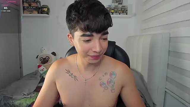 santy7v7 online show from 4, 4, 2026