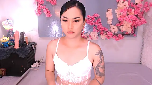 Snapshot of Oriental_Tiara chatting on 7, 10, 2025 Oriental Tiara online show from 7, 10, 2025