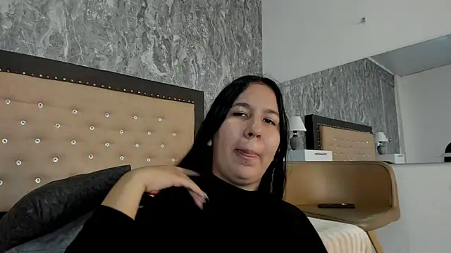 Lia sarahi online show from 22, 9, 2025