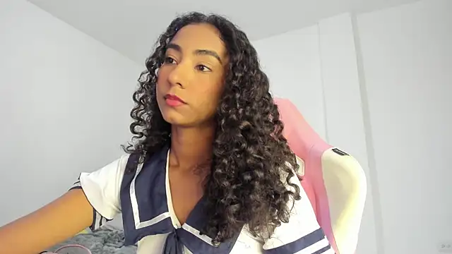 Snapshot of khaliope chatting on 15, 5, 2026 khaliope online show from 15, 5, 2026