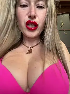 Snapshot of Kittenforyou chatting on 15, 3, 2025 Kittenforyou online show from 15, 3, 2025