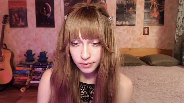 Snapshot of Friendly_Ellie chatting on 14, 7, 2026 Friendly Ellie online show from 14, 7, 2026