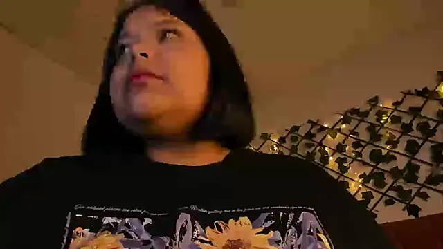 sexychubby    online show from 23, 2, 2025