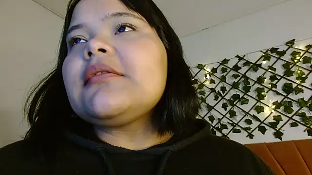 sexychubby    online show from 28, 2, 2025