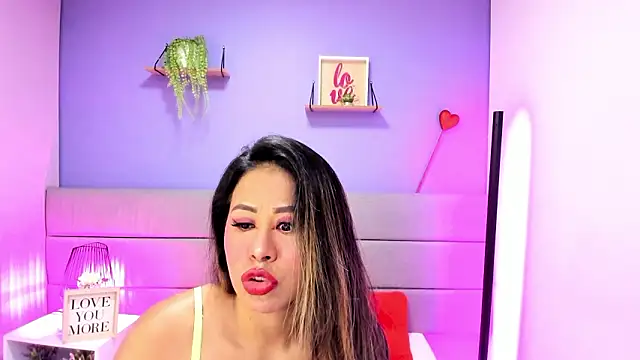 Ashleyyrobert online show from 4, 3, 2026