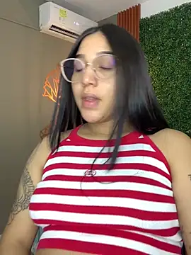 Amandanauty online show from 27, 2, 2025