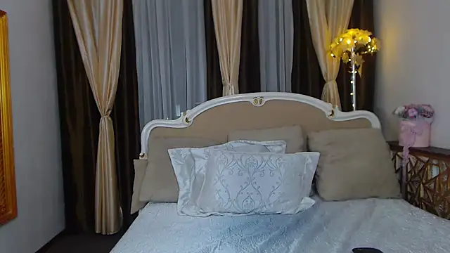 VanessaJonson online show from 2, 2, 2025