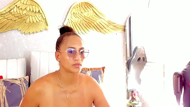 EmmaFerrary online show from 17, 2, 2026