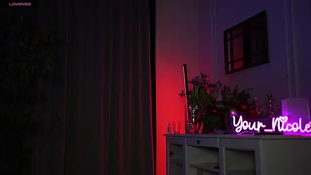 Your Nicolett online show from 18, 1, 2025