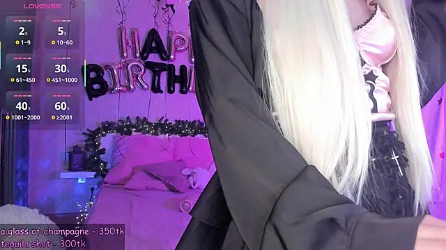 Snapshot of Misty_Shadow chatting on 5, 6, 2026 Misty Shadow online show from 5, 6, 2026
