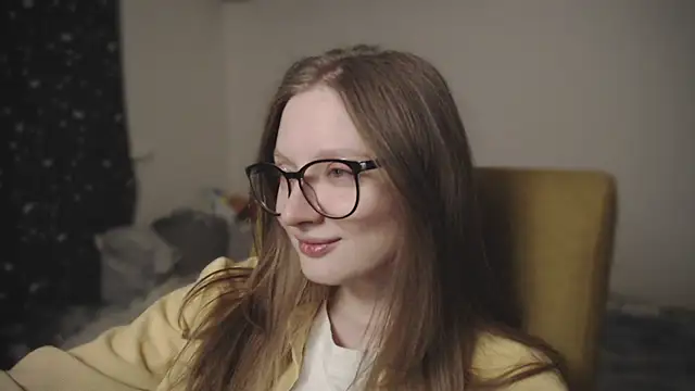 Snapshot of mollytuck chatting on 2, 2, 2025 mollytuck online show from 2, 2, 2025