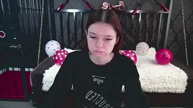 Snapshot of MaRich_Ka chatting on 5, 2, 2026 MaRich Ka online show from 5, 2, 2026