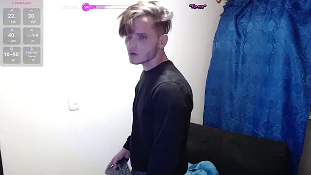 Snapshot of ramseesh chatting on 10, 12, 2024 ramseesh online show from 10, 12, 2024