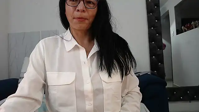 kimberlybirdx online show from 4, 2, 2026