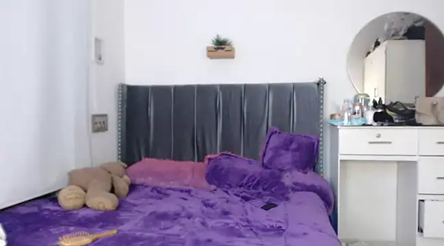 camila felin online show from 2, 12, 2024