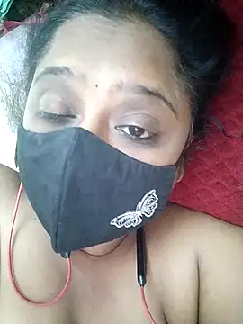 sexynayan23 online show from 15, 4, 2026