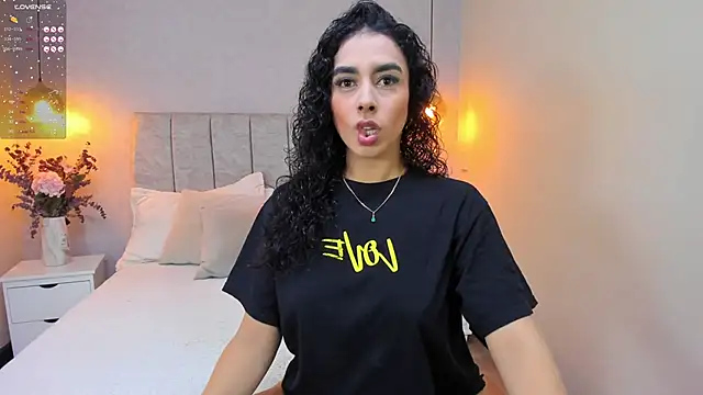 Snapshot of Maysoon_sabato chatting on 9, 3, 2025 Maysoon sabato online show from 9, 3, 2025