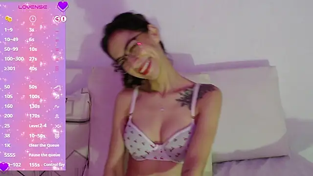 Snapshot of sara__addams chatting on 18, 12, 2024 sara addams online show from 18, 12, 2024