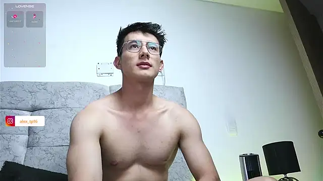 Snapshot of _Alexxx chatting on 30, 9, 2025 Alexxx online show from 30, 9, 2025
