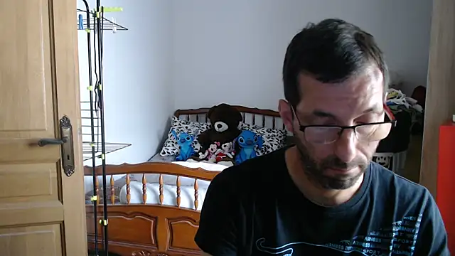 Snapshot of steph19x5 chatting on 10, 5, 2026 steph19x5 online show from 10, 5, 2026