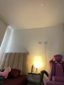 Snapshot of Little_Amber6 chatting on 13, 3, 2026 Little Amber6 online show from 13, 3, 2026