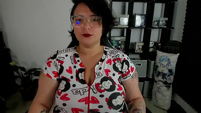 aika-dreams online show from 4, 12, 2024