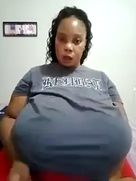 Lovelyboobs01 online show from 10, 3, 2025