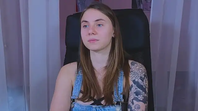  AnnaStark  online show from 4, 1, 2025