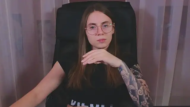  AnnaStark  online show from 14, 3, 2025