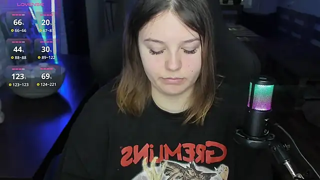 XNirvanaX online show from 4, 10, 2025