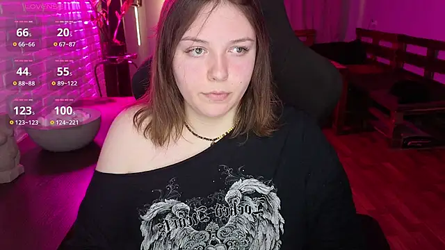 Snapshot of XNirvanaX chatting on 26, 6, 2026 XNirvanaX online show from 26, 6, 2026