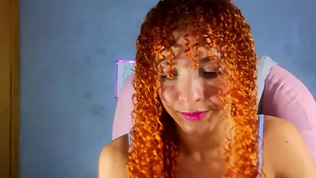 Snapshot of SexyLeilaa chatting on 31, 1, 2025 SexyLeilaa online show from 31, 1, 2025