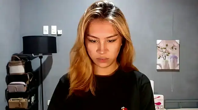 luxxy grand online show from 23, 1, 2025