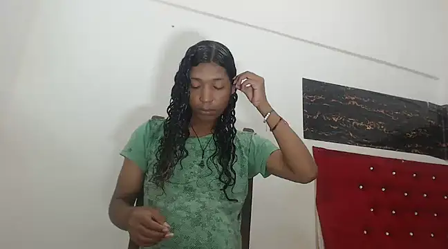 Snapshot of shairaStarr chatting on 6, 12, 2024 shairaStarr online show from 6, 12, 2024