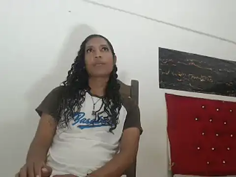 Snapshot of shairaStarr chatting on 13, 12, 2024 shairaStarr online show from 13, 12, 2024
