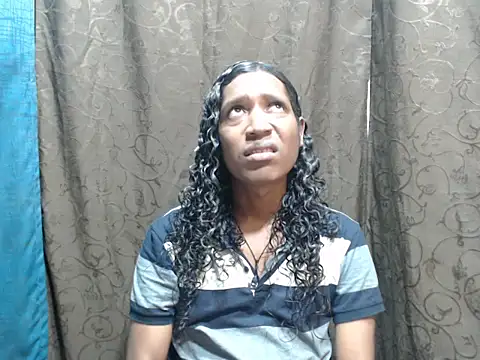 Snapshot of shairaStarr chatting on 3, 10, 2025 shairaStarr online show from 3, 10, 2025