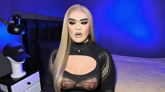 Snapshot of VictoriaEliz chatting on 27, 6, 2026 VictoriaEliz online show from 27, 6, 2026