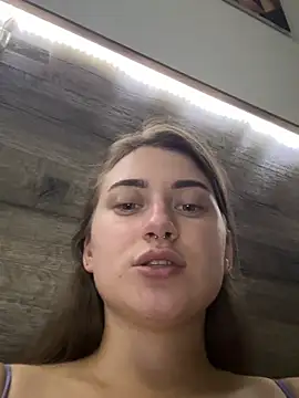 Snapshot of Natalia_Daysie chatting on 31, 5, 2026 Natalia Daysie online show from 31, 5, 2026