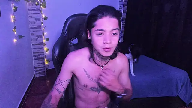 Snapshot of saad_man chatting on 30, 10, 2025 saad man online show from 30, 10, 2025