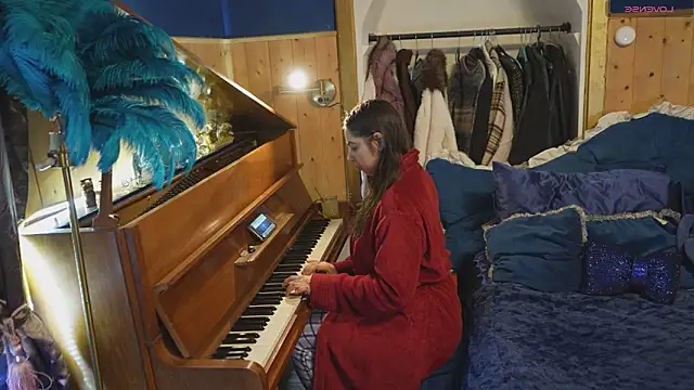 Snapshot of VanessaDoyle chatting on 9, 2, 2026 VanessaDoyle online show from 9, 2, 2026