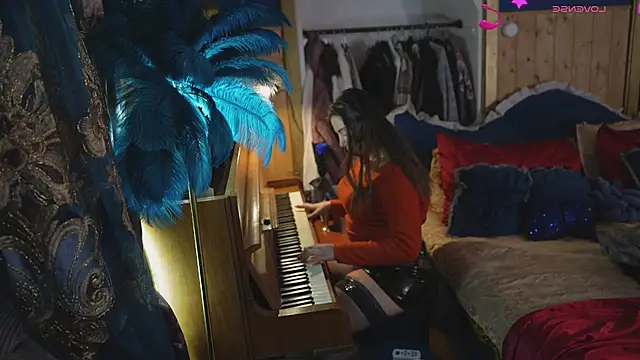 Snapshot of VanessaDoyle chatting on 13, 2, 2026 VanessaDoyle online show from 13, 2, 2026