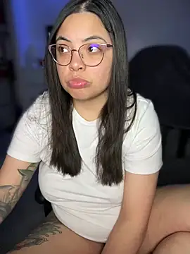 drizzypeach602 online show from 19, 3, 2025