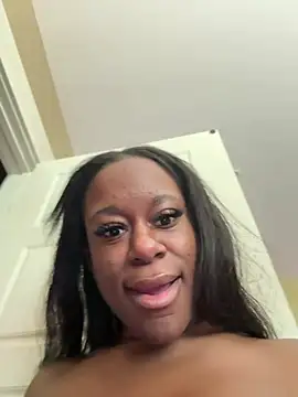 Snapshot of Tikalalin chatting on 19, 5, 2026 Tikalalin online show from 19, 5, 2026