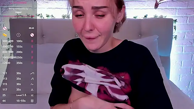 LianaFord online show from 3, 11, 2025