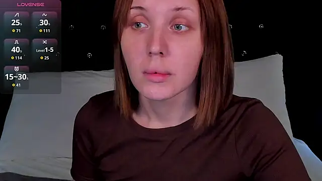 Snapshot of LianaFord chatting on 22, 4, 2026 LianaFord online show from 22, 4, 2026